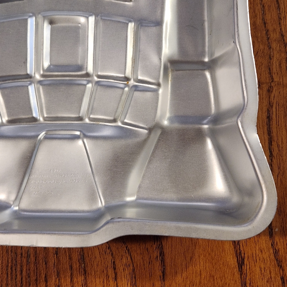 1980 Star Wars R2-D2 Wilton Cake Pan Vintage Star Wars R2 D2 Birthday Cake Pan - Picture 8 of 11